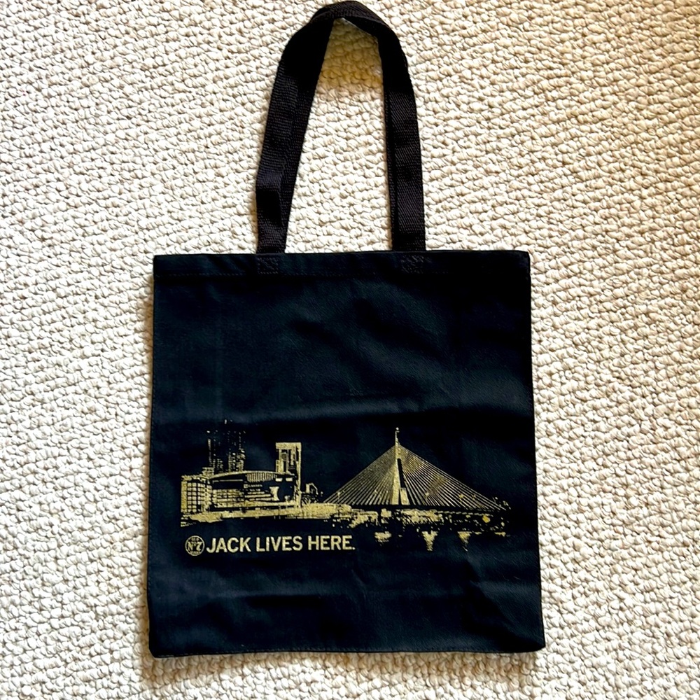 Jack Daniel’s Tote Boston Garden Zakim Bridge “JACK LIVES HERE” Old No7 Whiskey